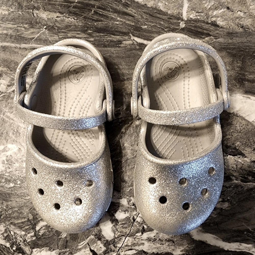 Sparkly Karin crocs 8C